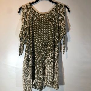 Free people peek a bo shoulder romper XS